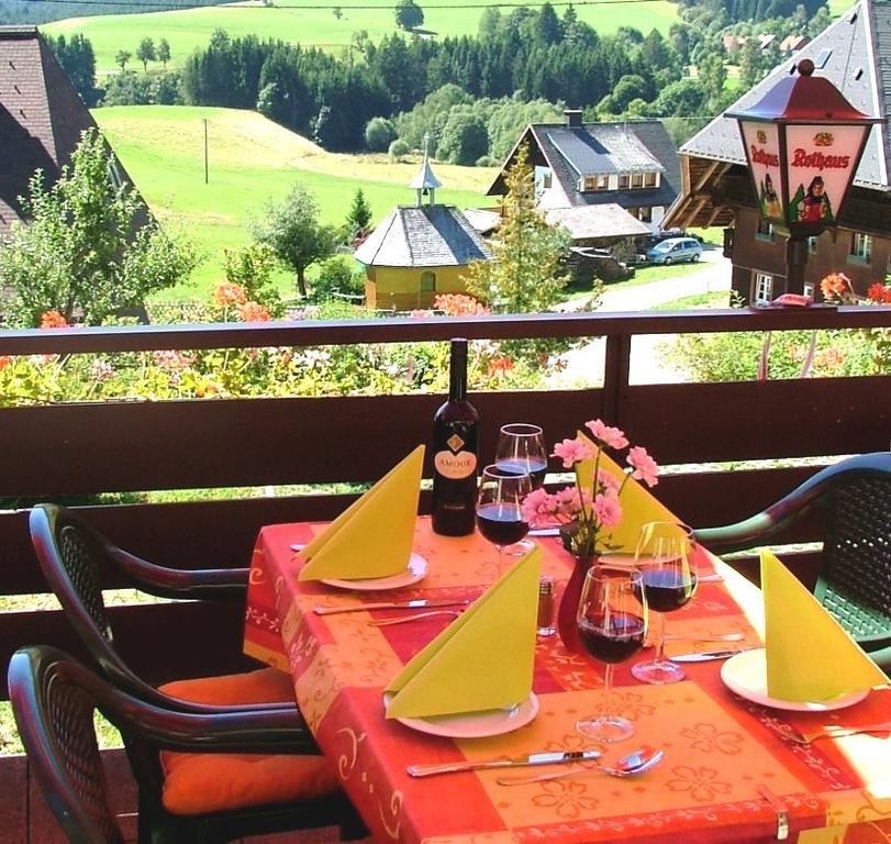 Hotel Landgasthof Adler Altenrond Екстериор снимка