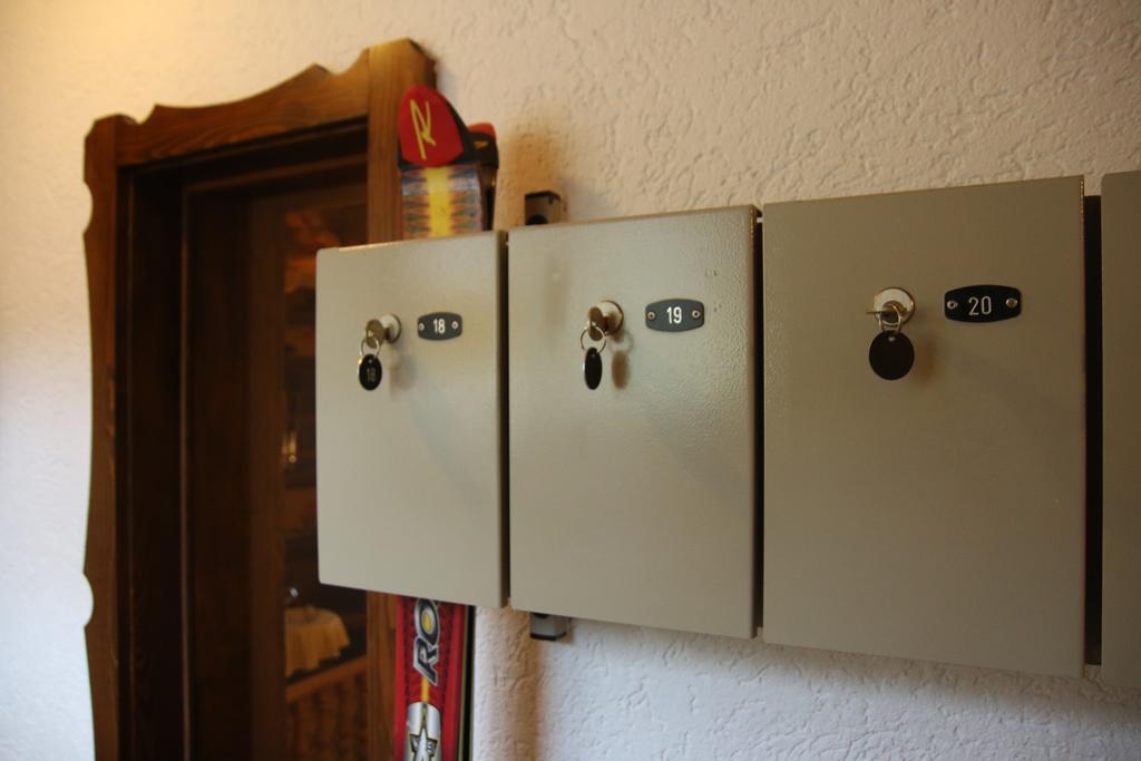 Hotel Landgasthof Adler Altenrond Екстериор снимка