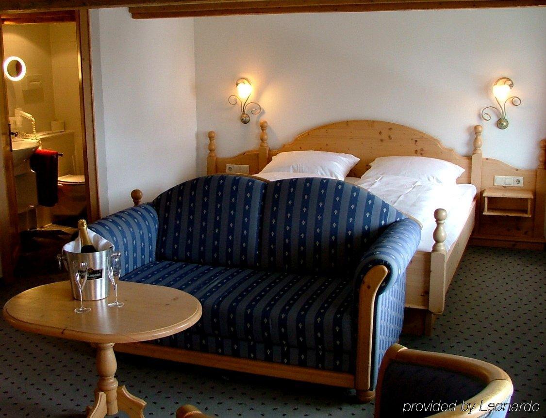 Hotel Landgasthof Adler Altenrond Екстериор снимка