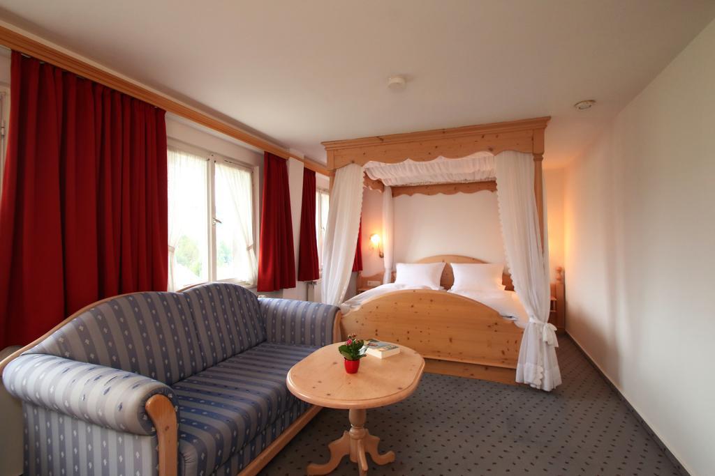 Hotel Landgasthof Adler Altenrond Екстериор снимка